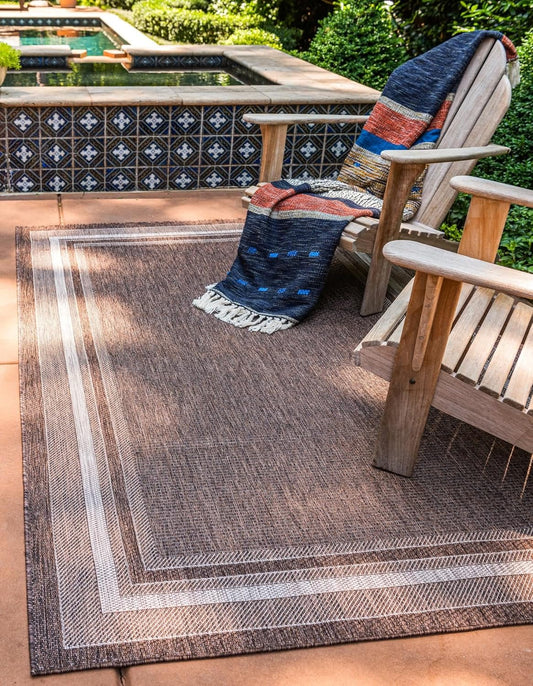 Unique Loom Outdoor Border Collection Area Rug - Soft Border (9' x 12' Rectangle, Brown/ Ivory)