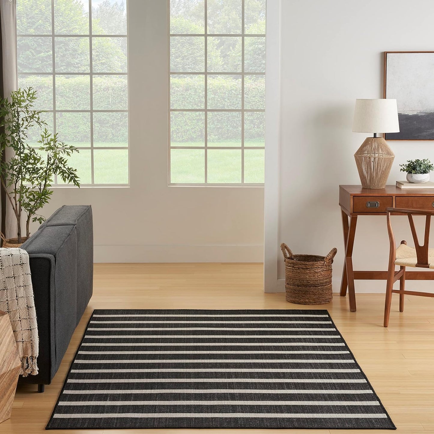Nourison Home Positano Indoor/Outdoor Black Ivory 6' x 9' Area Rug, Easy Clean, Non Shedding, Bed Room, Living Room, Dining Room, Deck, Backyard, Patio (6x9)