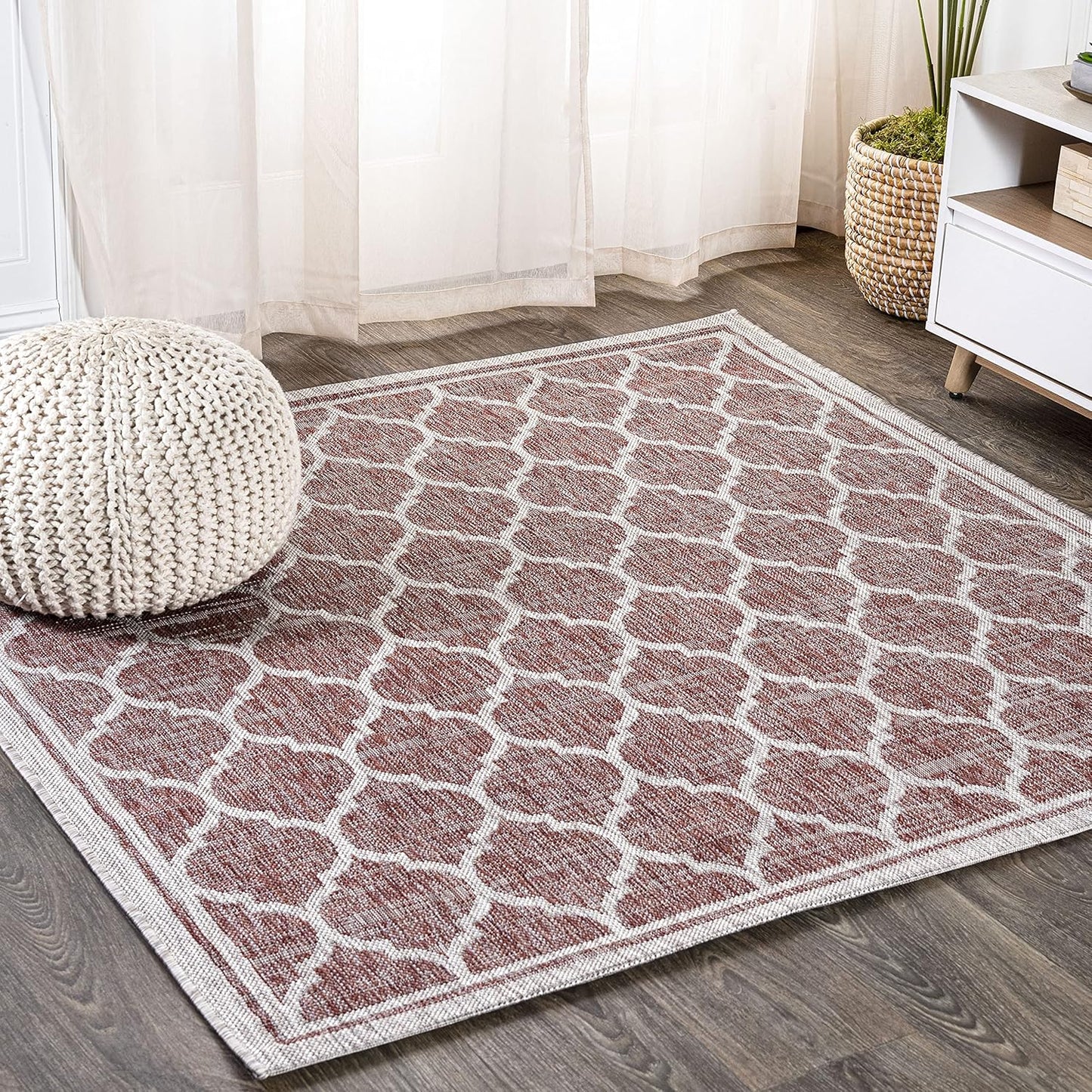 Eyely BMS109C-3SQ Santa Monica Trebol Moroccan Trellis Textured Weave, Pet Friendly, Non-Shedding, Stain Resistant, Easy-Cleaning, Red/Beige, 3' Square, Indoor/Outdoor, Area Rug
